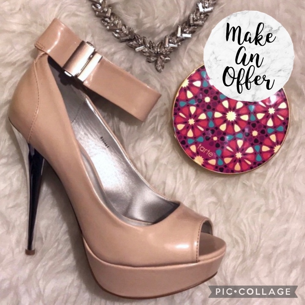 NIB Charlotte Russe Nude And Silver Heels